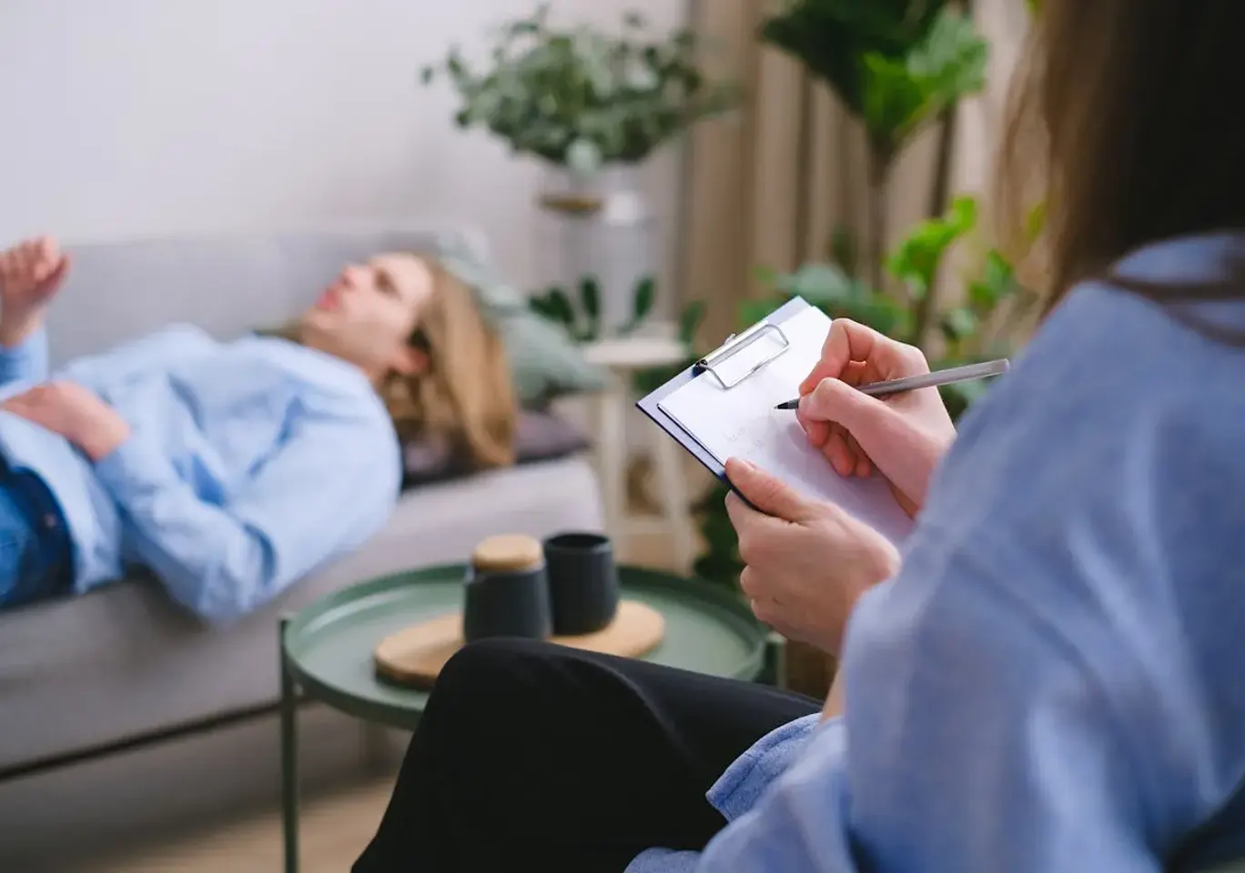 Psychiatra Płock, konsultacja prywatna: sesja terapeutyczna na kozetce