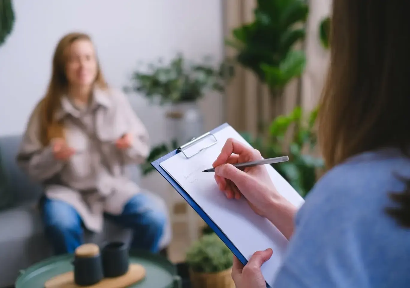 Uzależnienia behawioralne Płock: wywiad z pacjentką i notatki specjalisty
